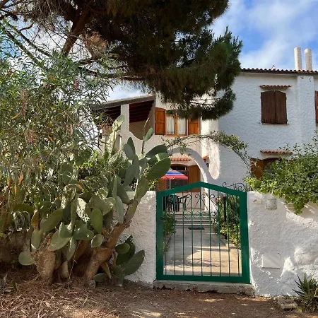 Casa Carla Casa In Pineta A 100 Mt Dalla Spiaggia Apartment *